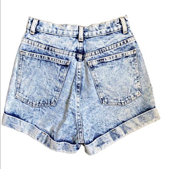 American Apparel hi waisted denim shorts - Picture 2 of 3